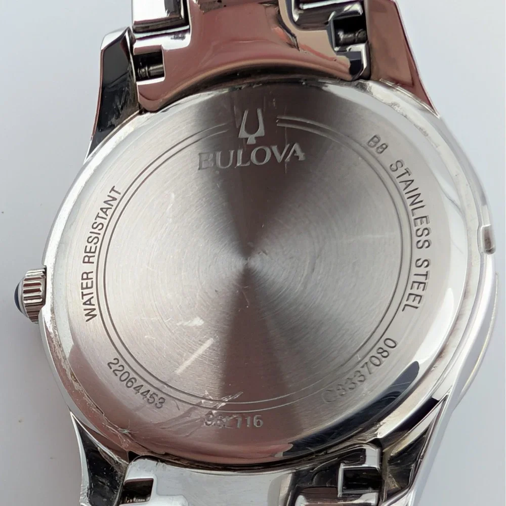 Bulova 96L116 Swarovski Crystal Mother of Pearl Women's‎ Watch 30mm 6.5